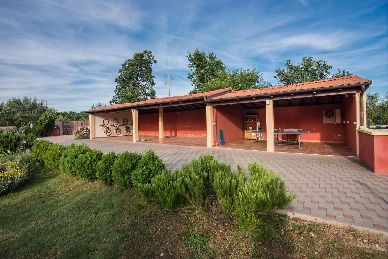 Villa Hacienda Rosemary Muntić 0*,  Croazia