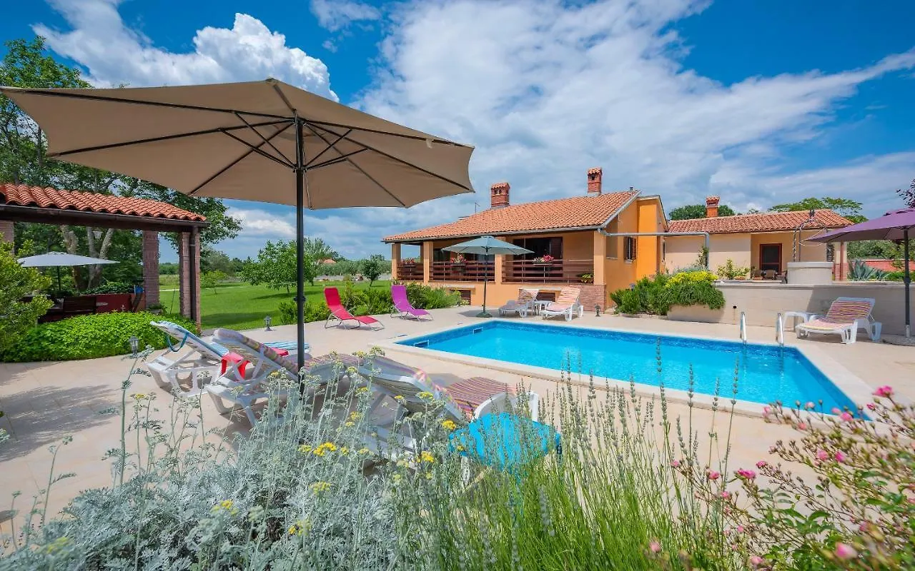 Casa vacanze Villa Hacienda Rosemary Muntić Croazia